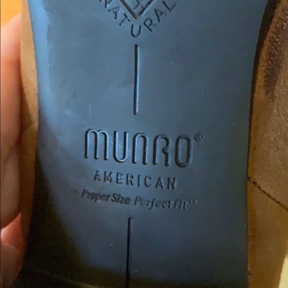 BOOTIES! - Picture 5 of 6